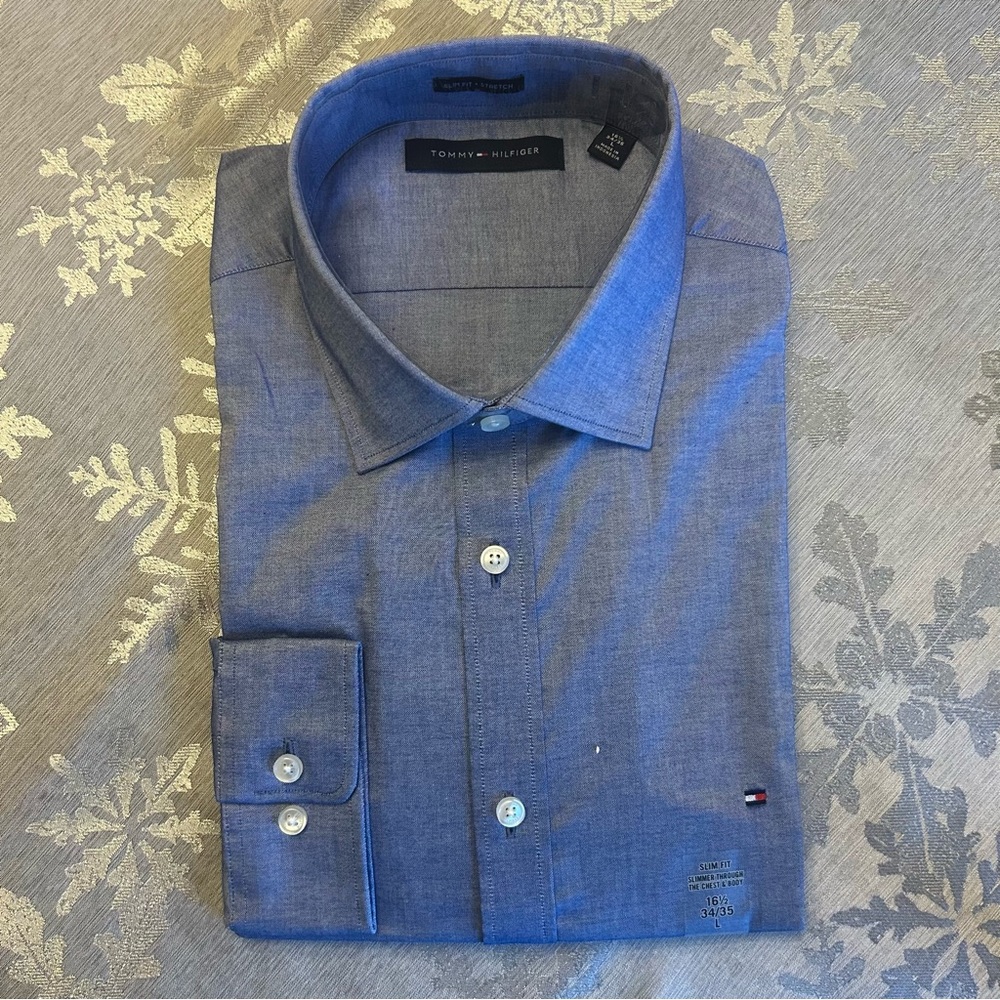 Tommy Hilfiger -blue men’s long sleeve shirt -slim fit -size 16 1/2 -34/35 Large